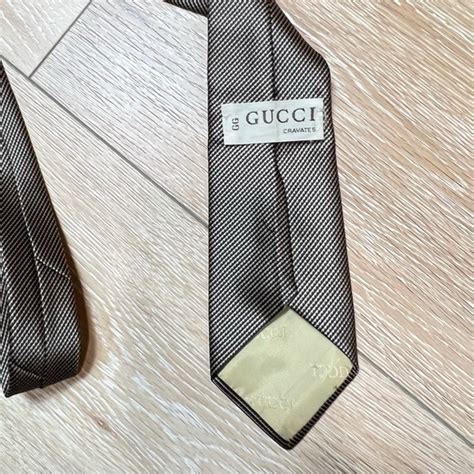 cravates gucci homme luxe.